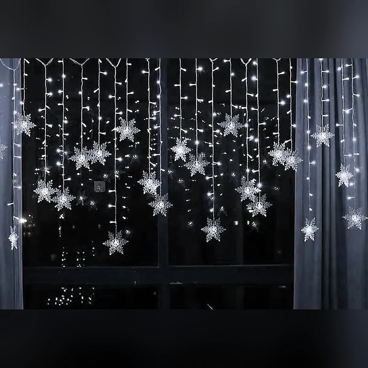 Cortina de LED Flocos de Neve – 3 m, Amarela, Branca, Colorida ou Azul