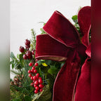 Guirlanda de Natal 90 cm com LED, Laço Bordô, Pinhas e Frutas Vermelhas