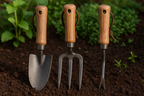 Kit 3 Ferramentas de Jardim Cabo Madeira Pá Garfo Removedor