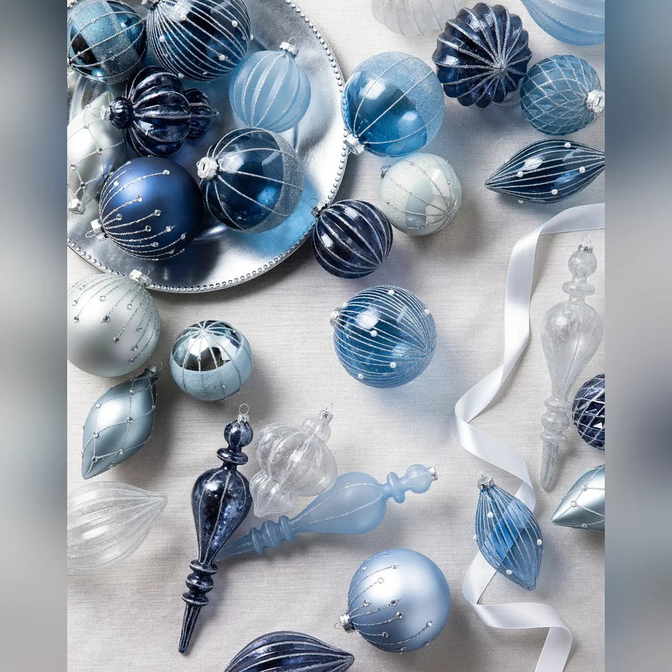 Kit 32 Enfeites para Árvore de Natal Azul, Branco e Prata – Coleção Inverno Elegante